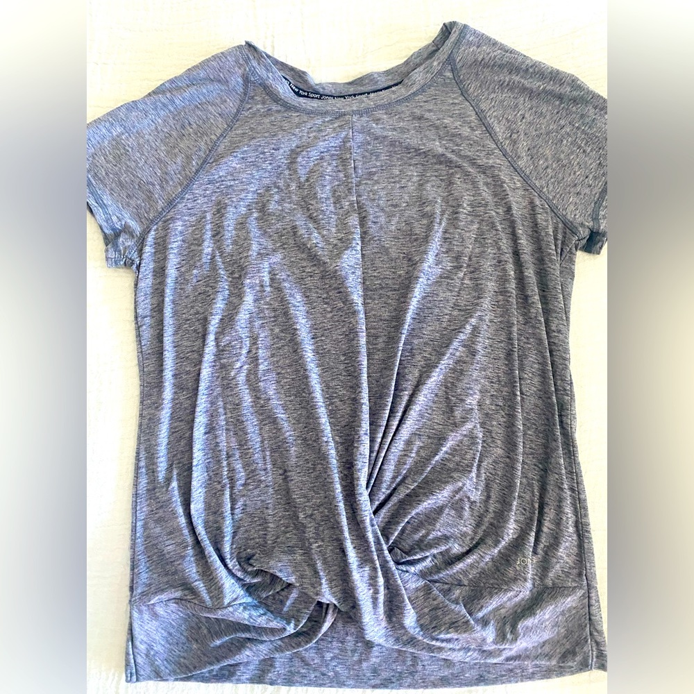 Jones of New York workout top